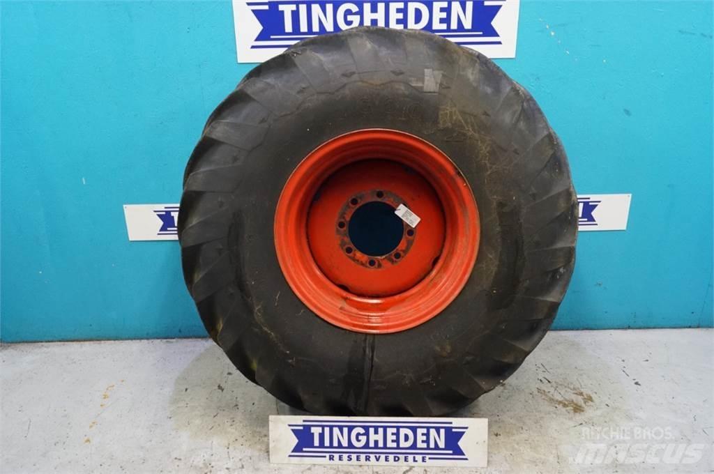  26 23.1-26 Tyres, wheels and rims