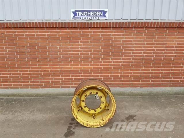  26 W15LX26 Tyres, wheels and rims