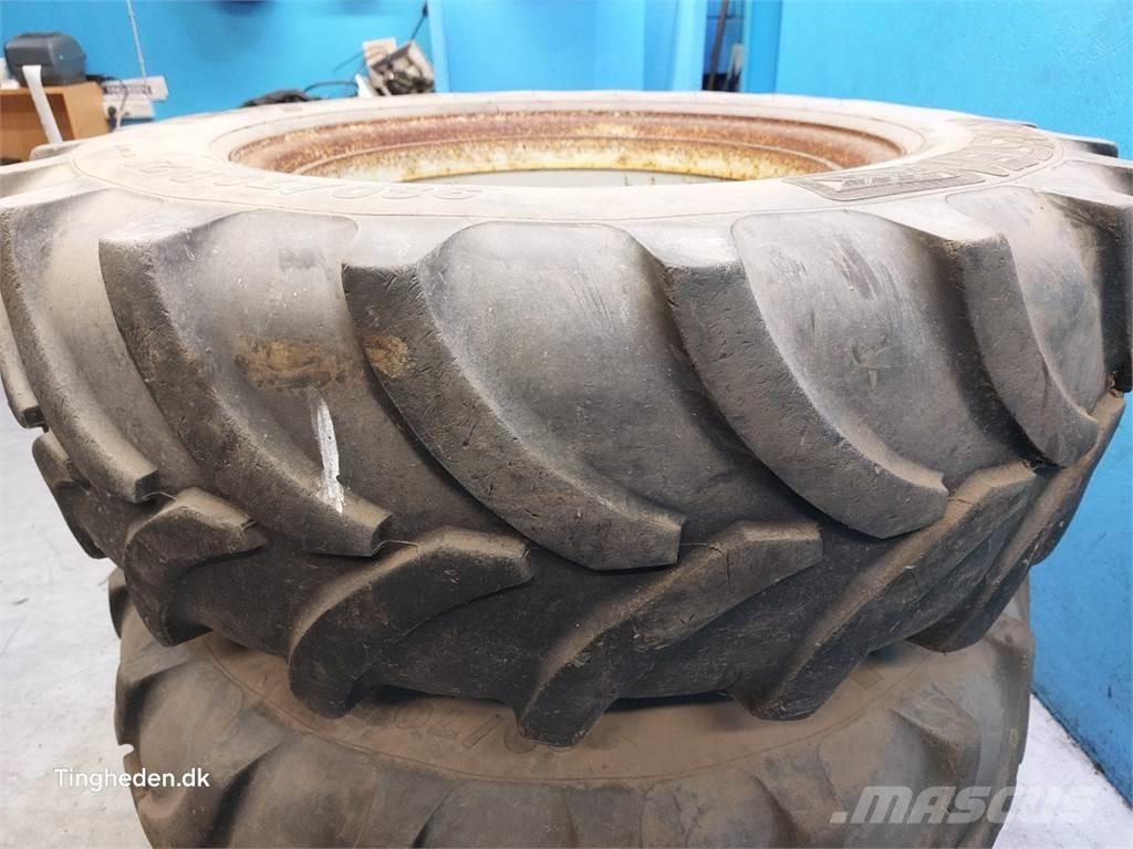  28 380/70R28 Tyres, wheels and rims