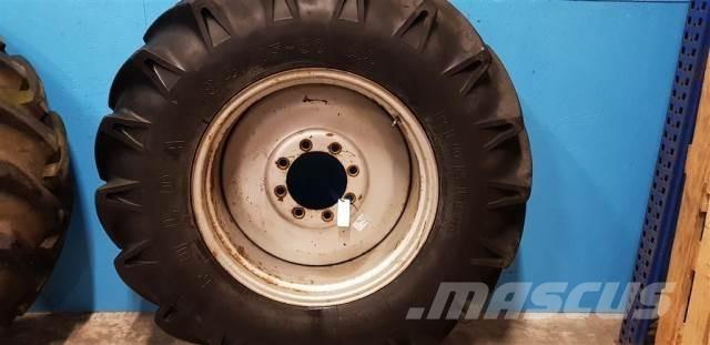  30 18.4/15-30 Tyres, wheels and rims