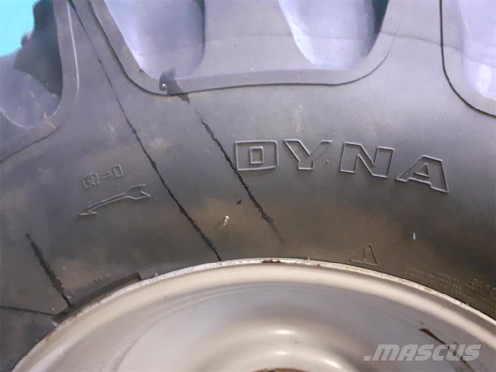  30 18.4-30 Tyres, wheels and rims