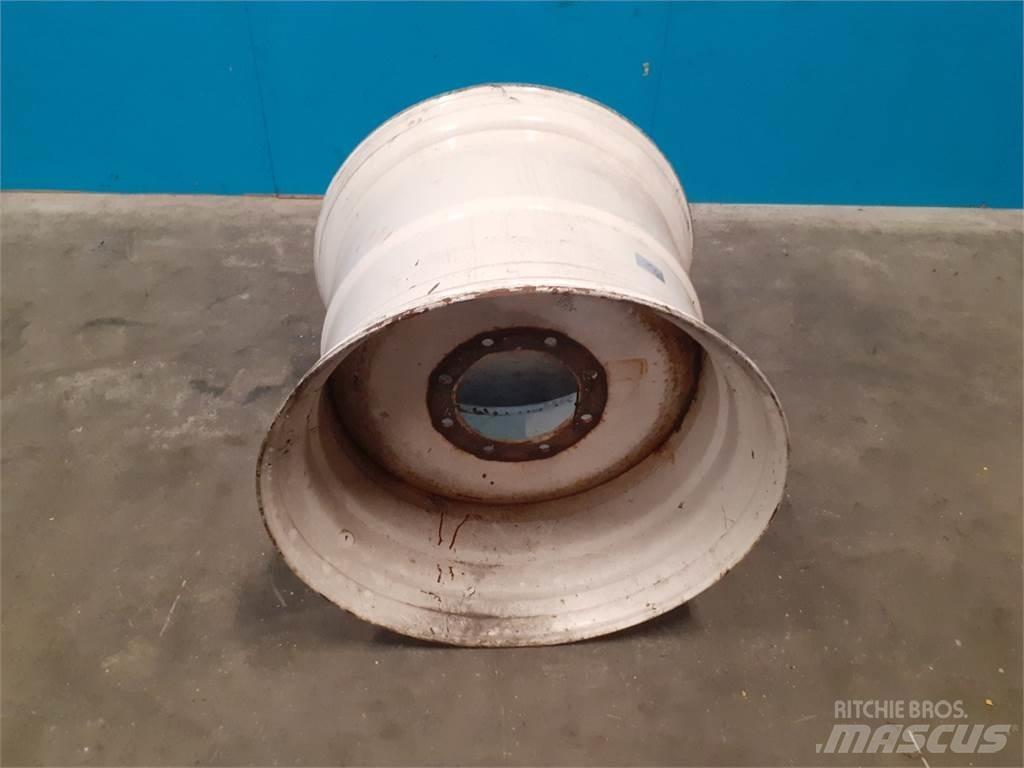  30.5 24.00X30.5 Tyres, wheels and rims