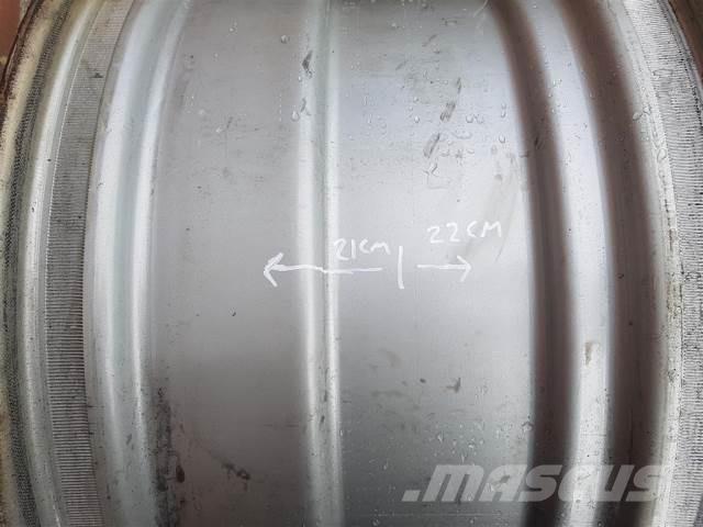  30 DW16X30 Tyres, wheels and rims