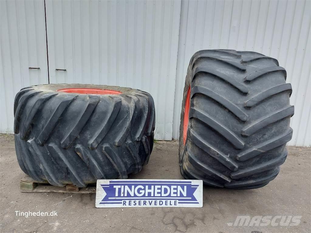  32 1050/50R32 Tyres, wheels and rims