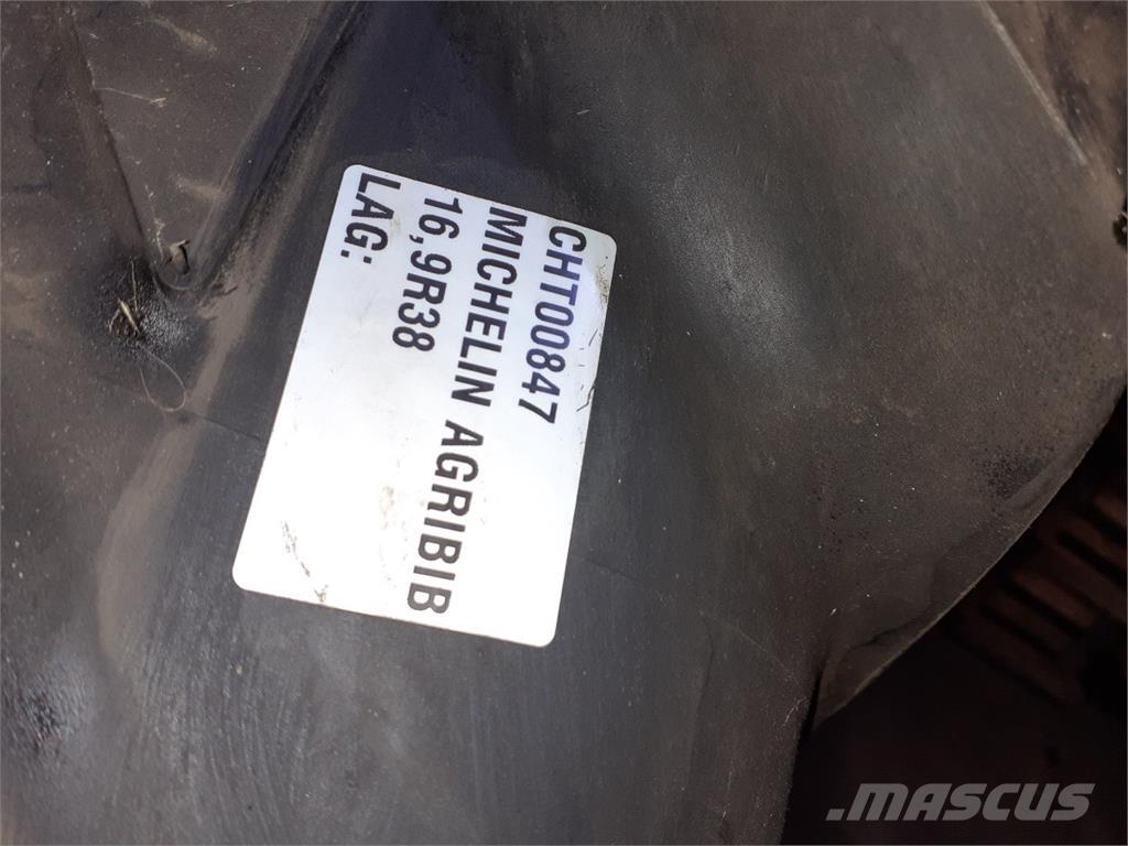  38 16.9R38 Tyres, wheels and rims