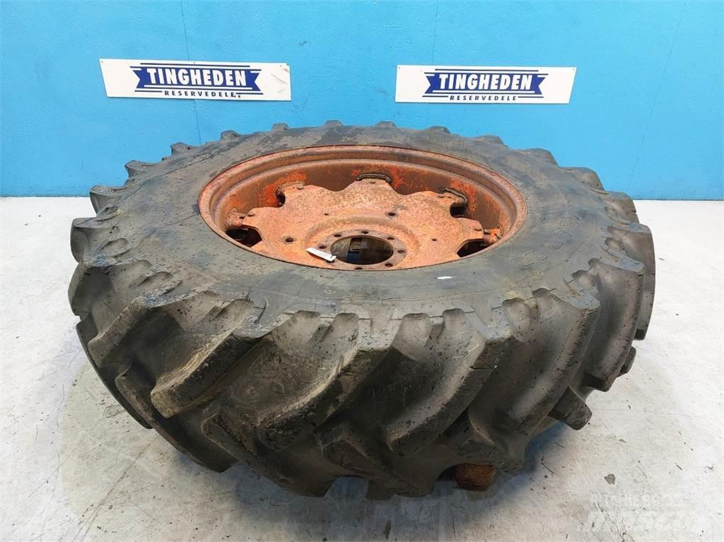  38 18.4 R38 Tyres, wheels and rims