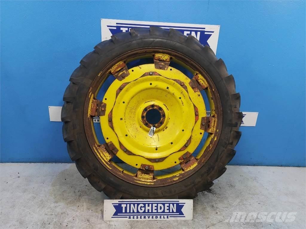  48 11.2-48 Tyres, wheels and rims