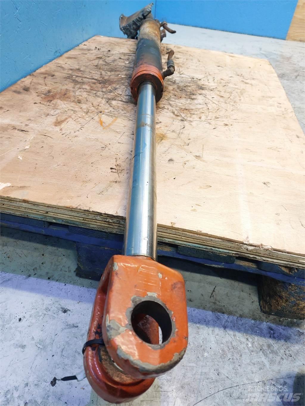 Atlas AR60 Booms and arms