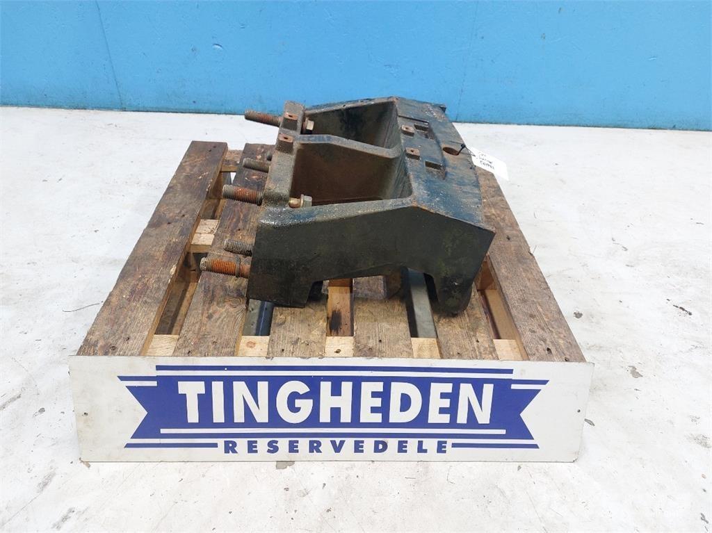 CASE  Front weights