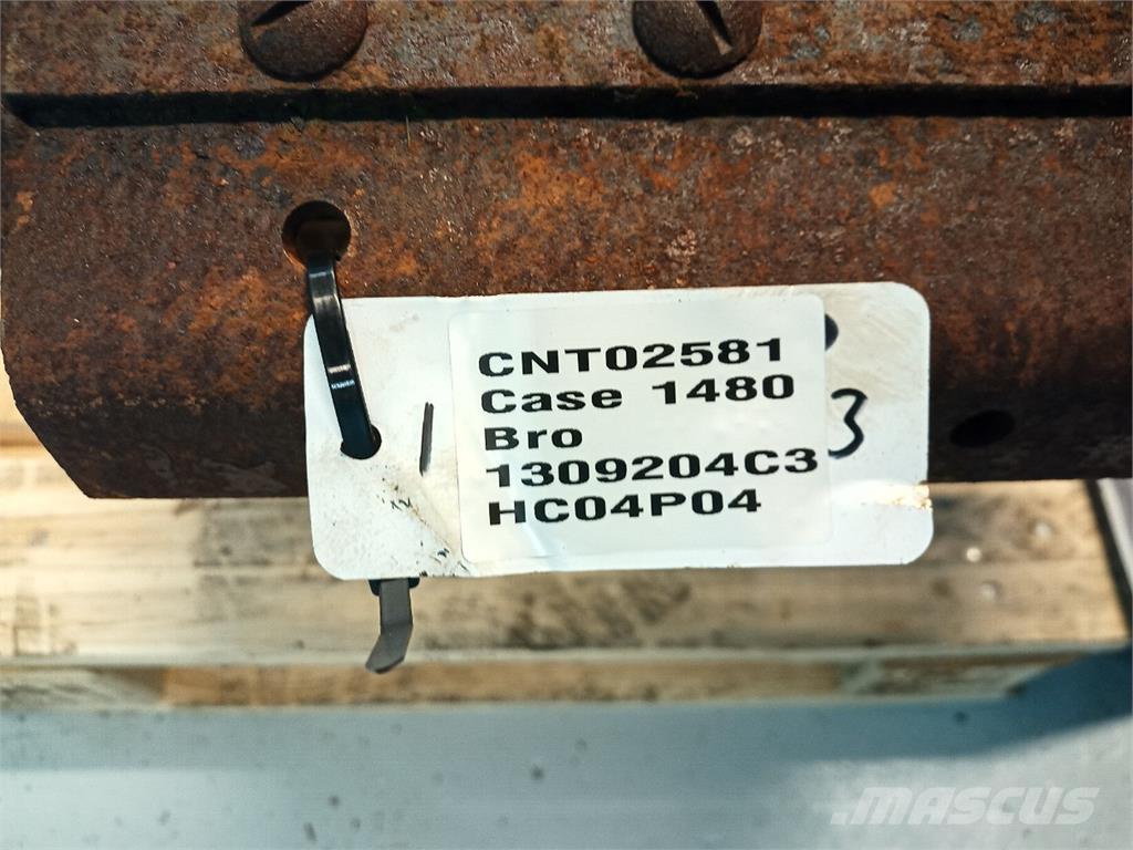 CASE 1480 Combine harvester accessories