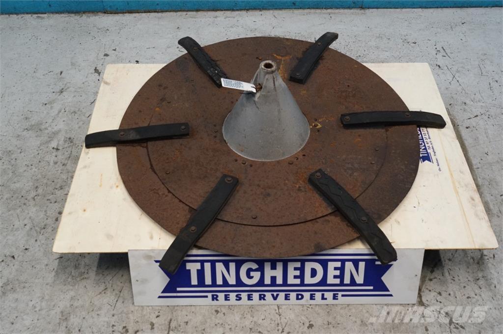 CASE 1620 Combine harvester accessories