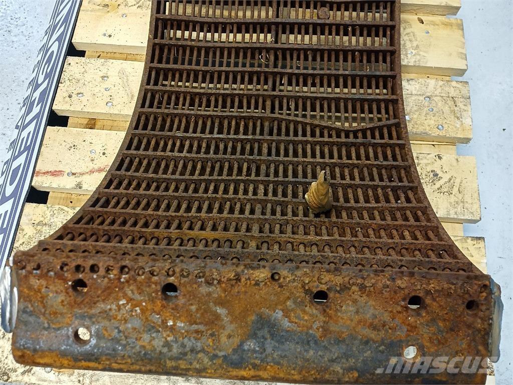 CASE 1640 Combine harvester accessories