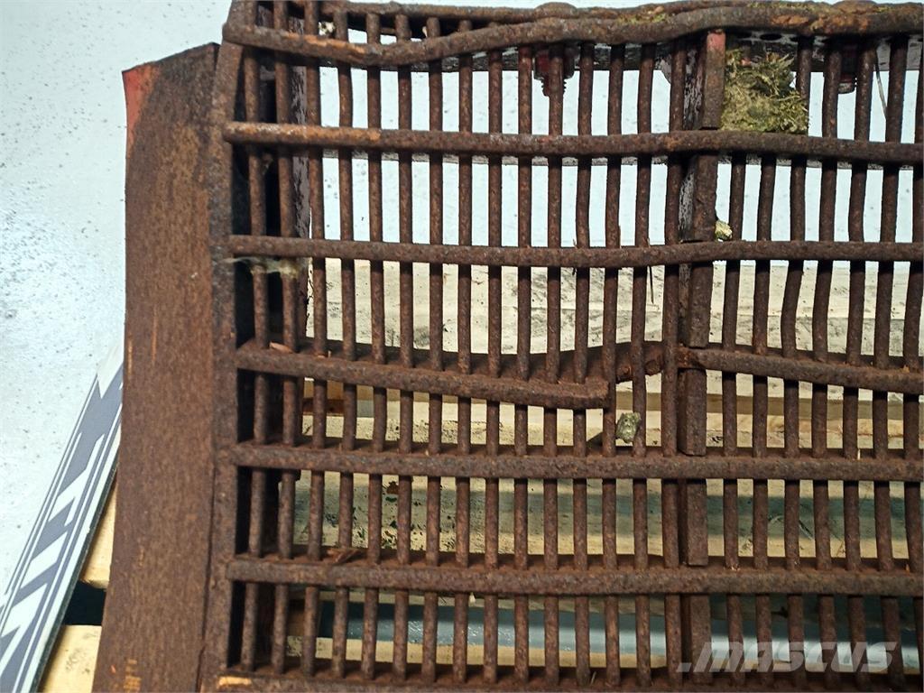 CASE 1640 Combine harvester accessories