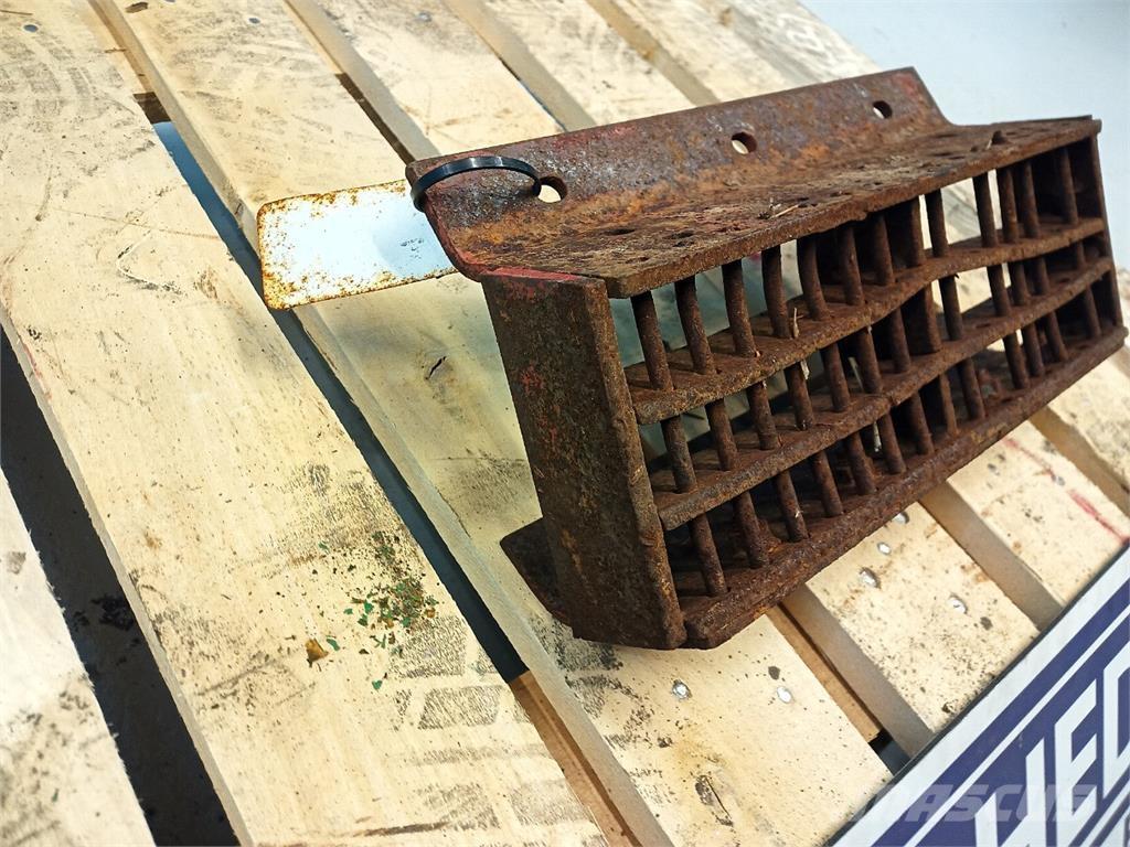 CASE 1640 Combine harvester accessories