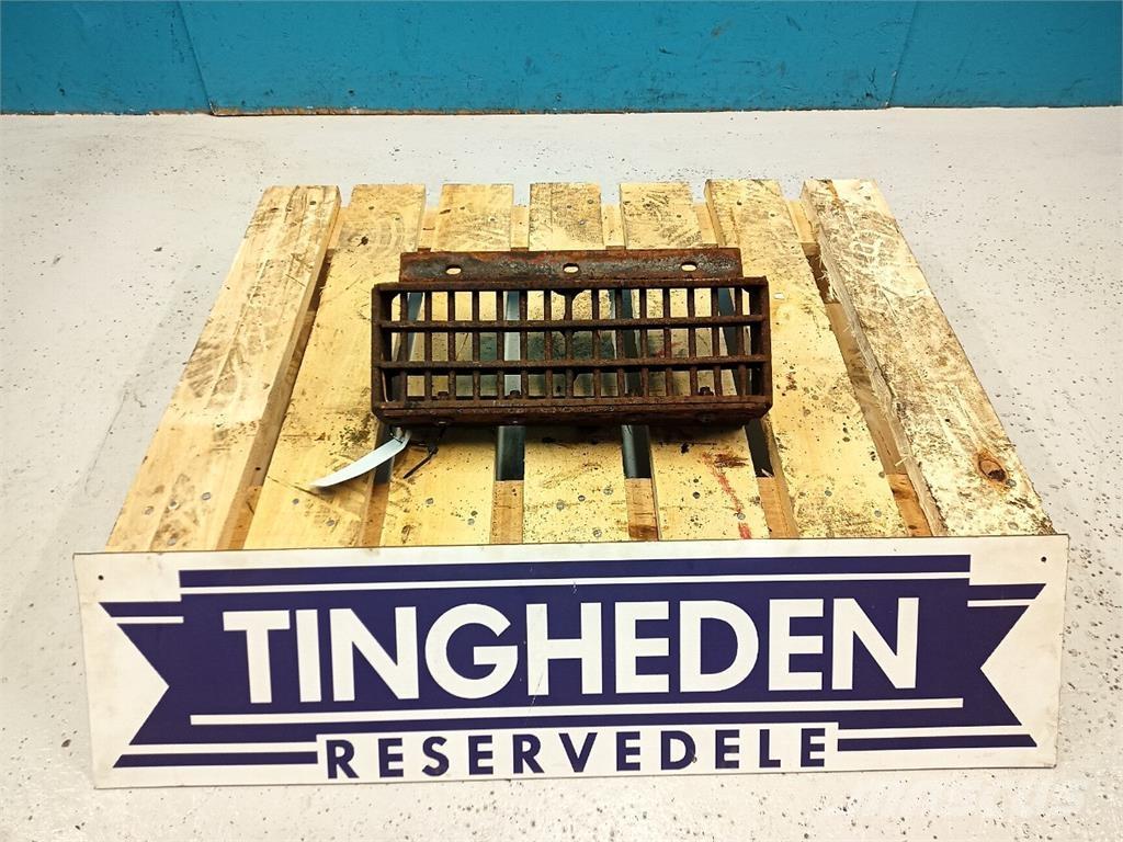 CASE 1640 Combine harvester accessories