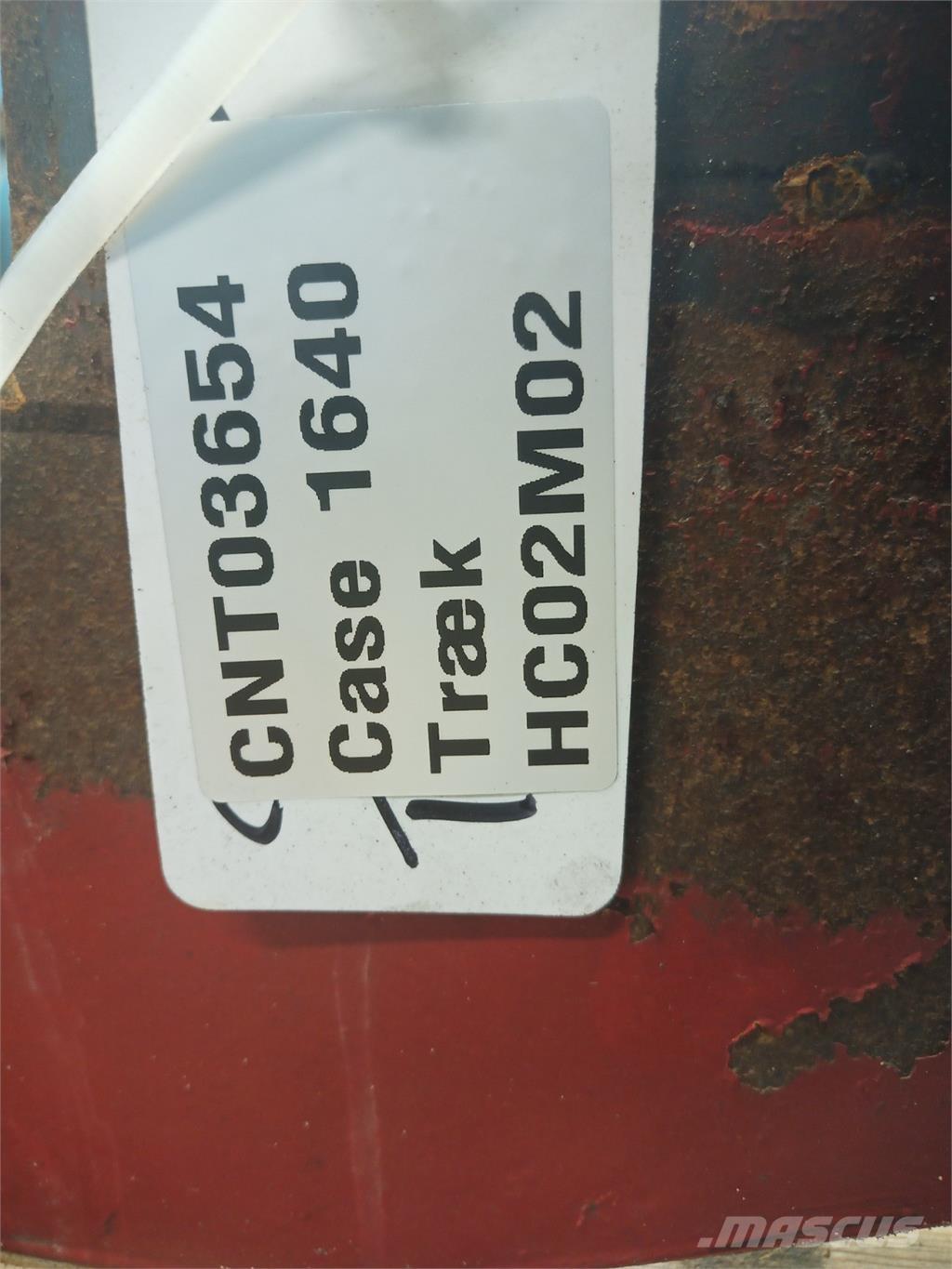 CASE 1640 Combine harvester accessories