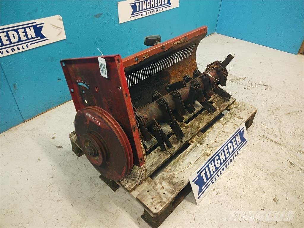 CASE 1640 Combine harvester accessories