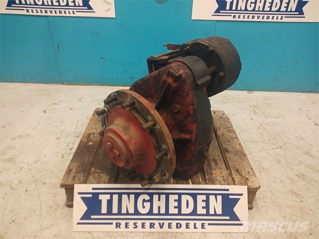 CASE 1640 Combine harvester accessories