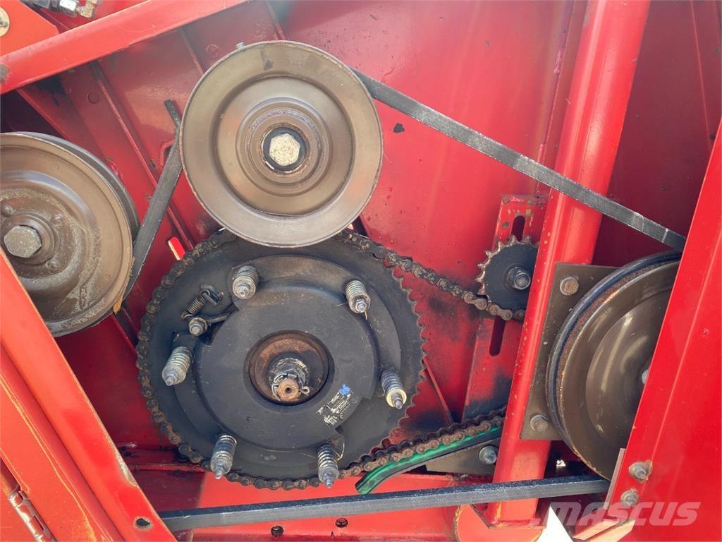 CASE 1640 Combine harvester accessories