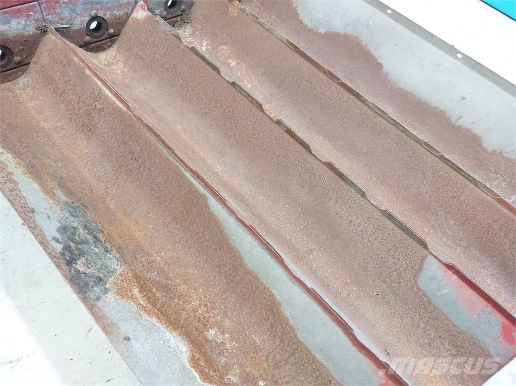 CASE 1660 Combine harvester accessories