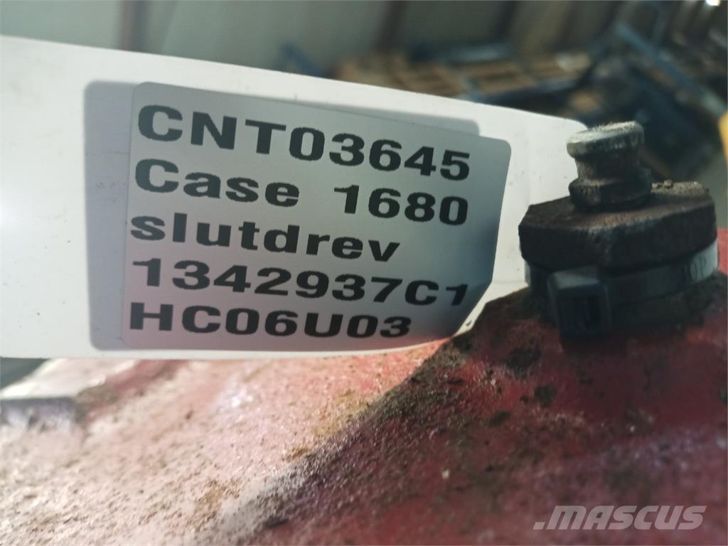 CASE 1680 Combine harvester accessories