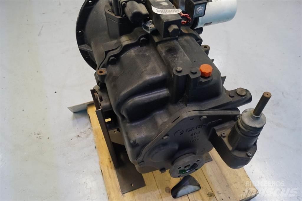 CASE 580SLE Transmission