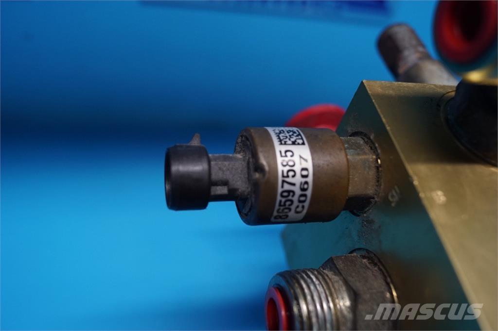 CASE 8010 Hydraulics