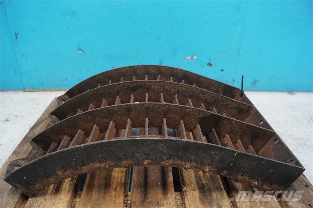 CASE 8010 Combine harvester accessories