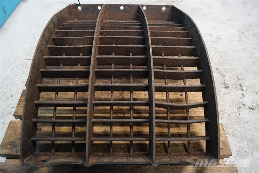 CASE 8010 Combine harvester accessories