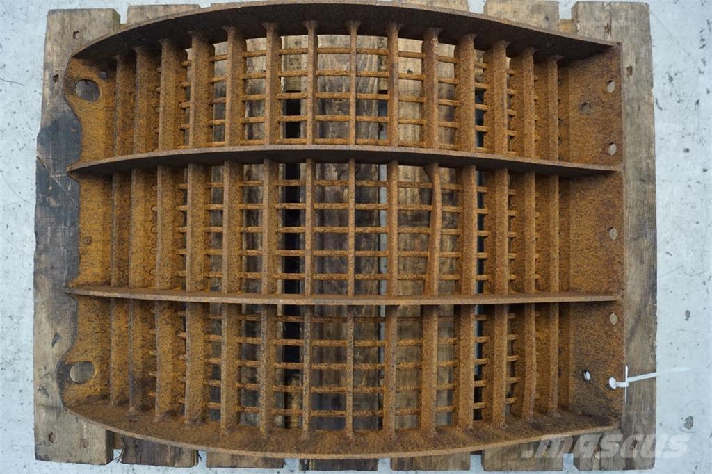 CASE 8010 Combine harvester accessories