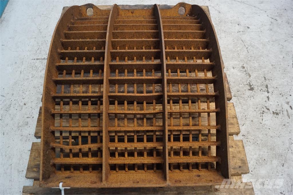 CASE 8010 Combine harvester accessories