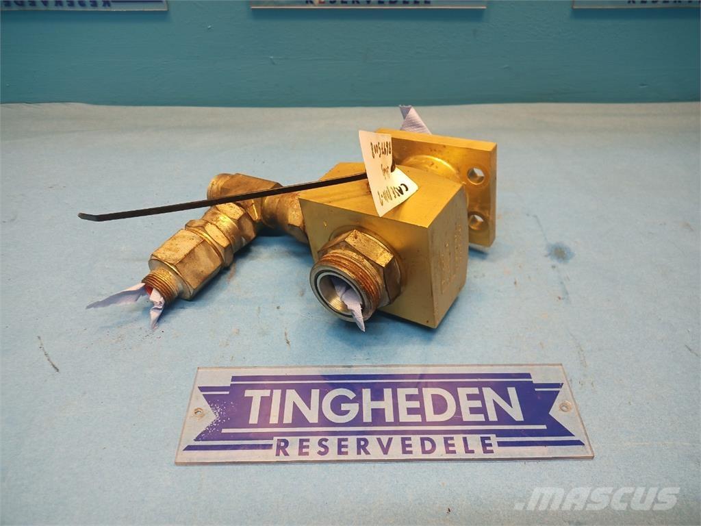 CASE 8010 Hydraulics