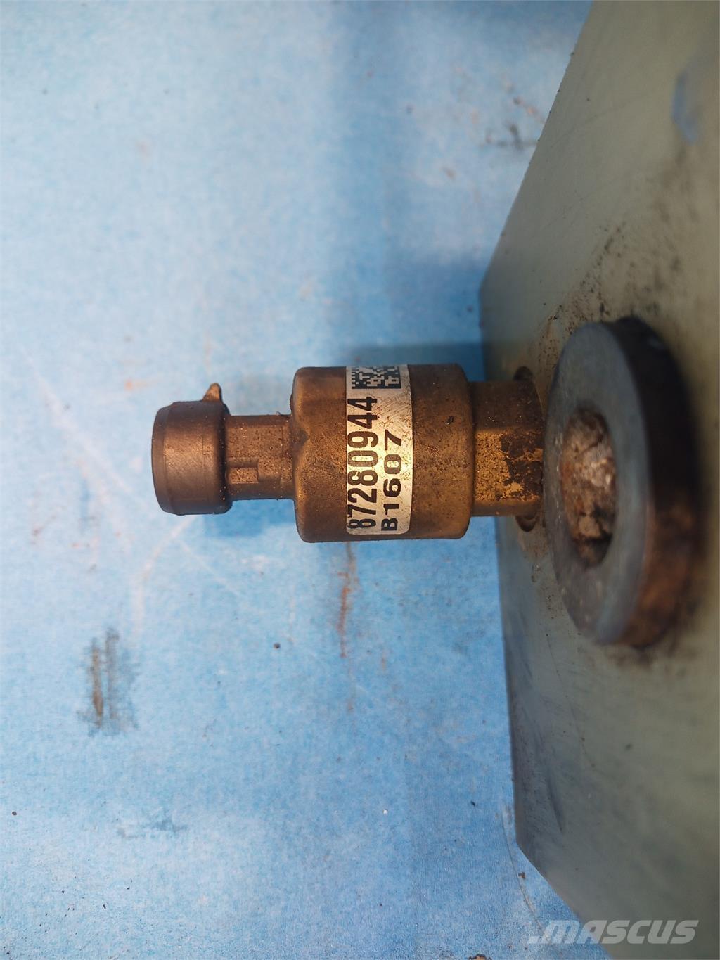 CASE 8010 Hydraulics