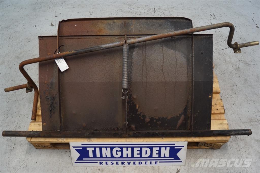 CASE 8010 Farm machinery