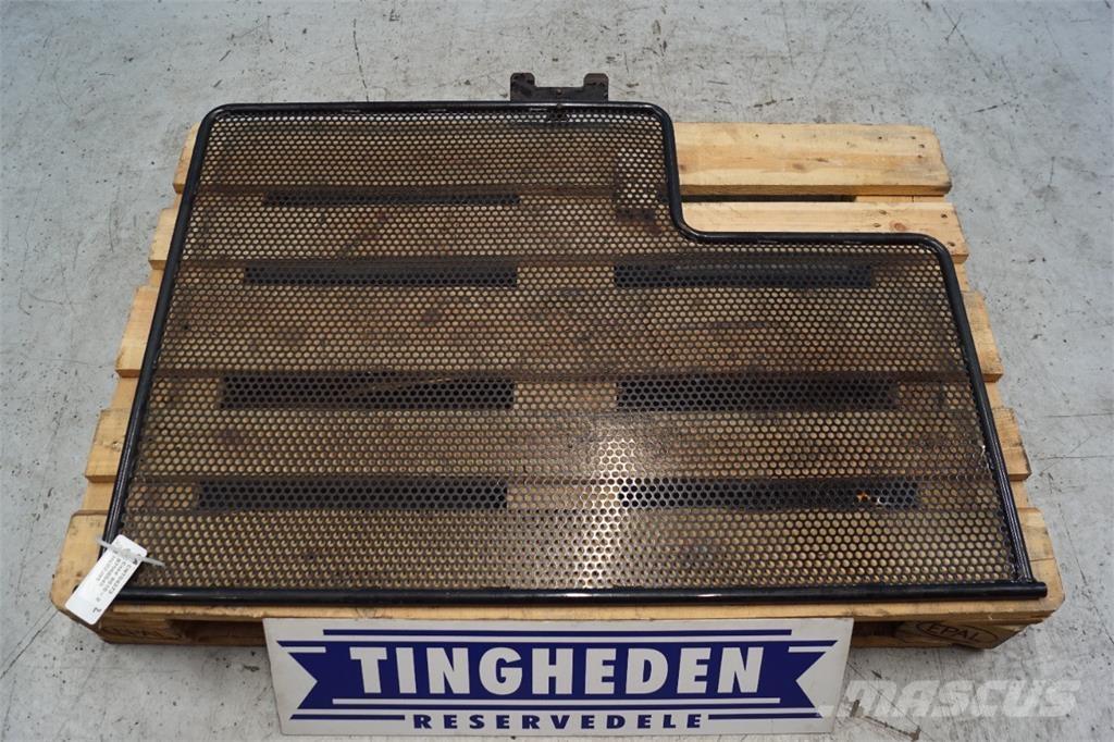 CASE 8010 Farm machinery