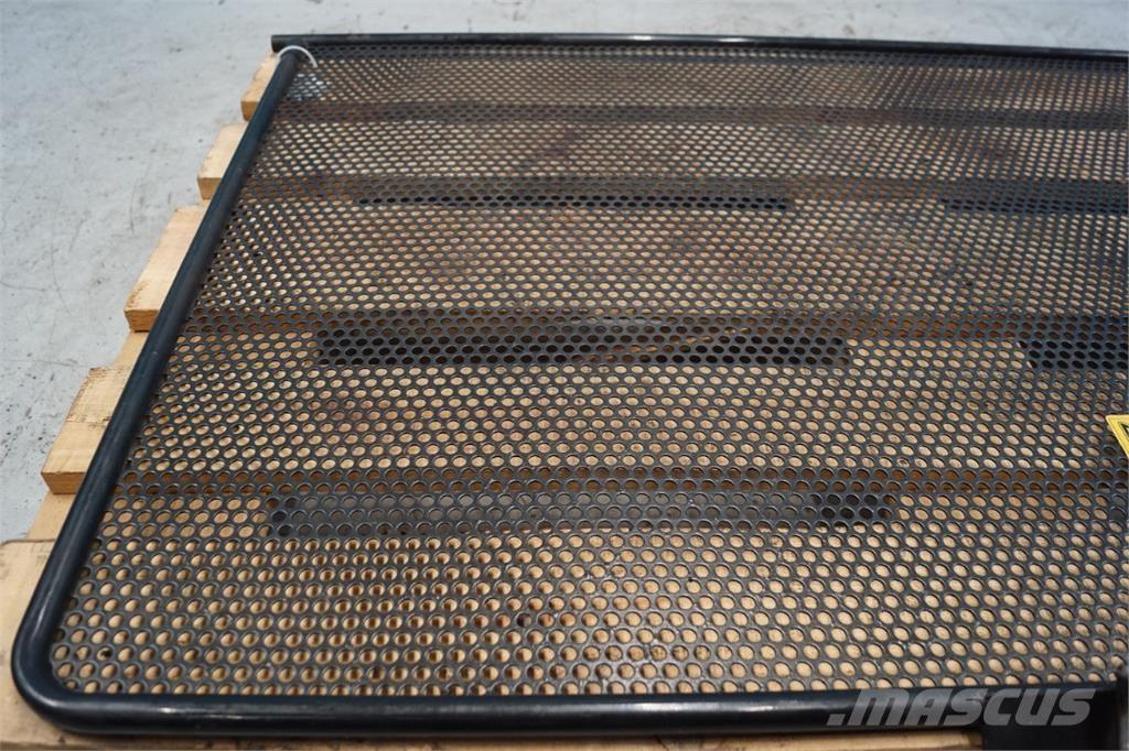 CASE 8010 Farm machinery