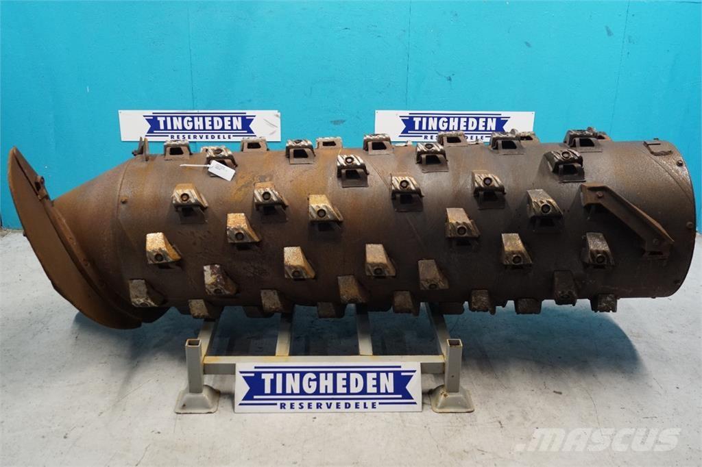 CASE 8010 Combine harvester accessories