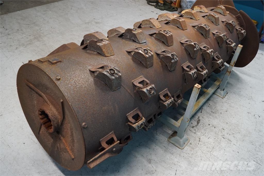 CASE 8010 Combine harvester accessories