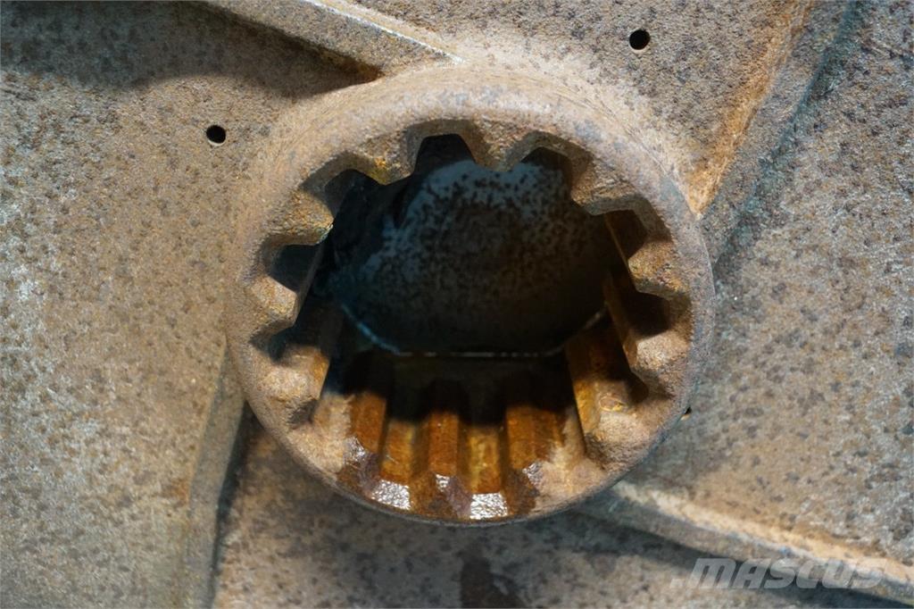 CASE 8010 Combine harvester accessories