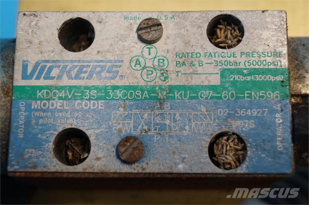 CASE 8010 Hydraulics