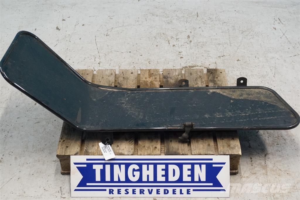 CASE 8010 Farm machinery