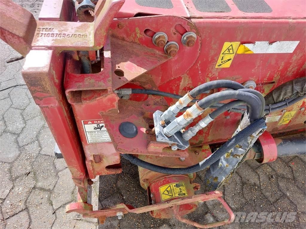 CASE 8010 Combine harvester accessories