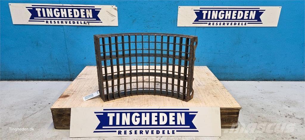 CASE 8010 Combine harvester accessories