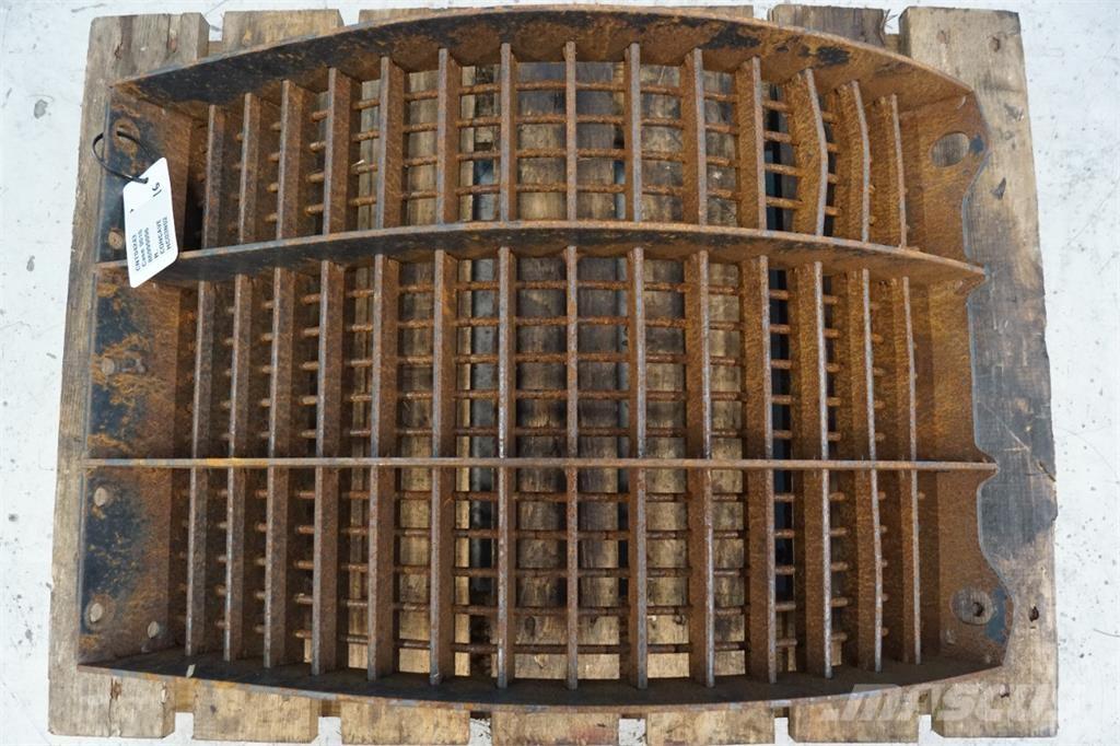 CASE 9010 Combine harvester accessories