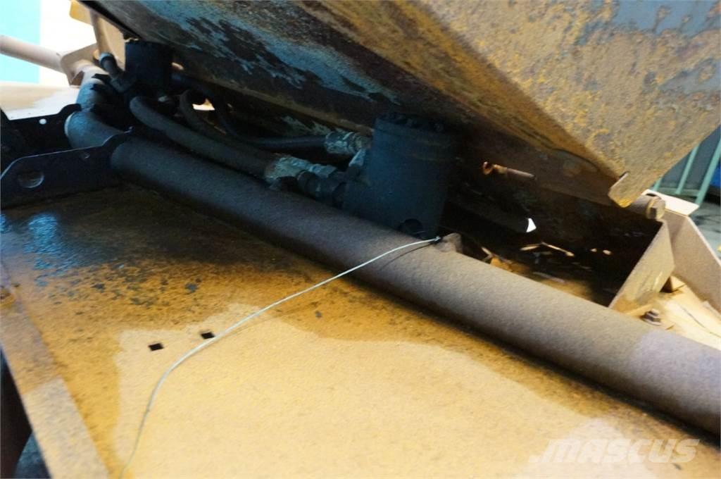 CASE 9010 Combine harvester accessories