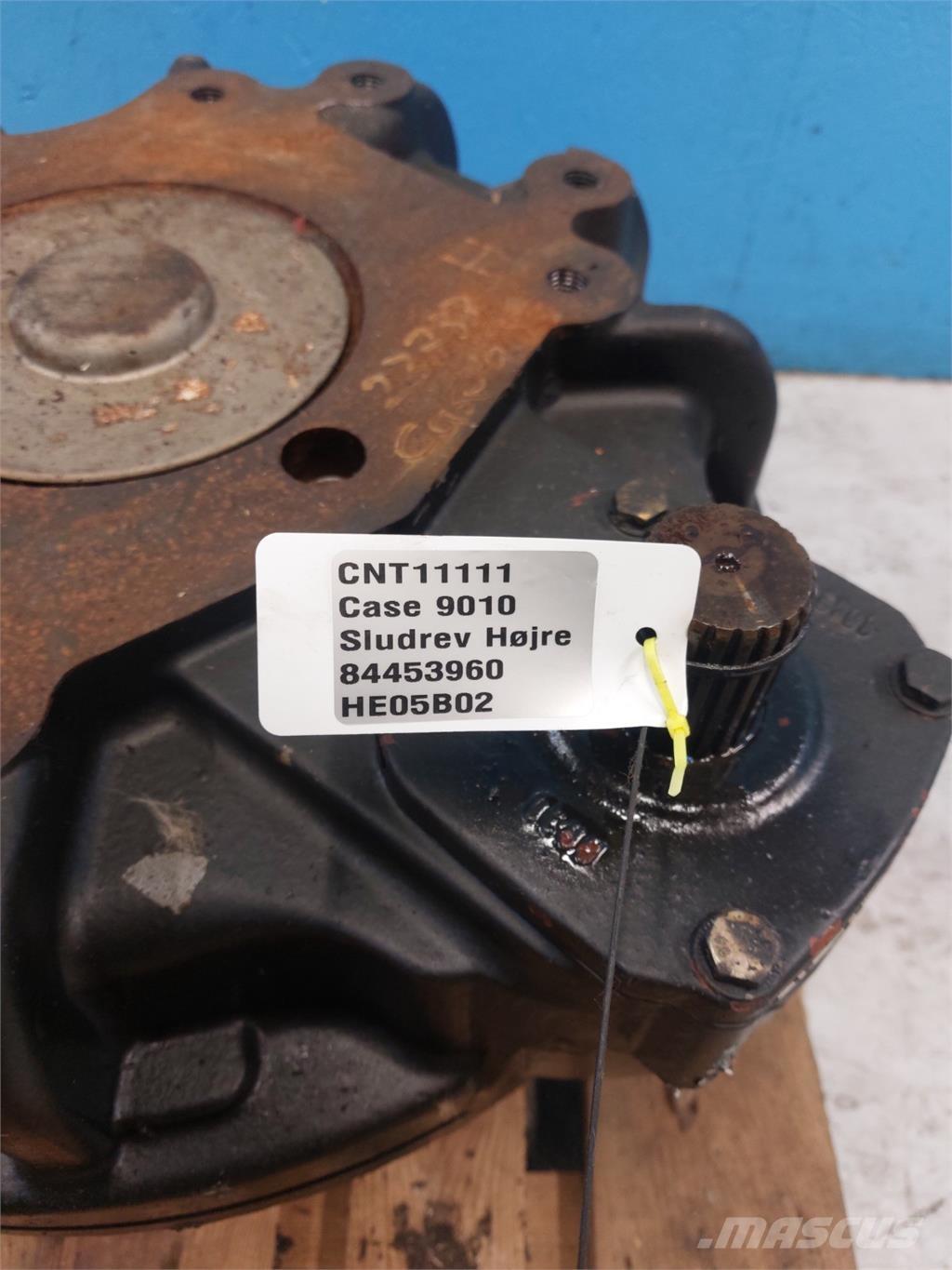 CASE 9010 Combine harvester accessories