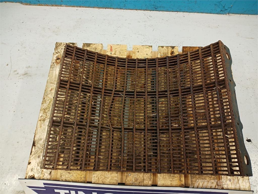 CASE 9120 Combine harvester accessories