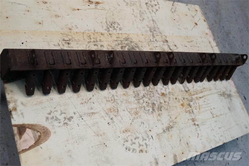 CASE 9120 Combine harvester accessories