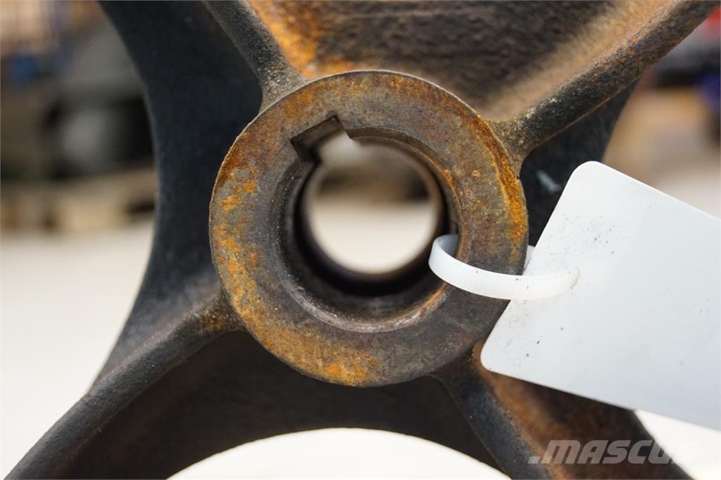 CASE 9230 Combine harvester accessories