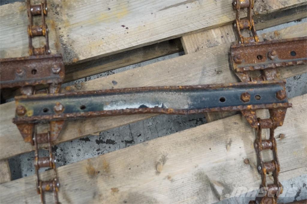 CASE 9230 Combine harvester accessories